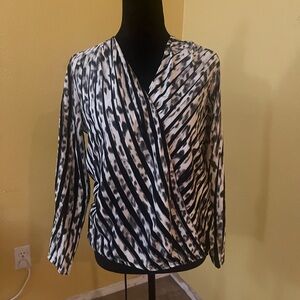 Elegant Monochrome Women's Blouse